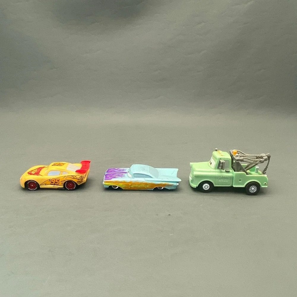 Disney Pixar Cars Color Changers Lot 3 Lightning McQueen Mater Ramone Toy